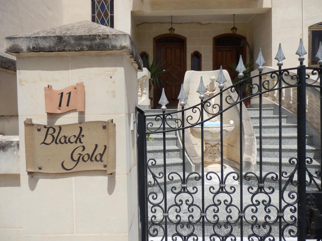 Black Gold Private Room Msida Extérieur photo